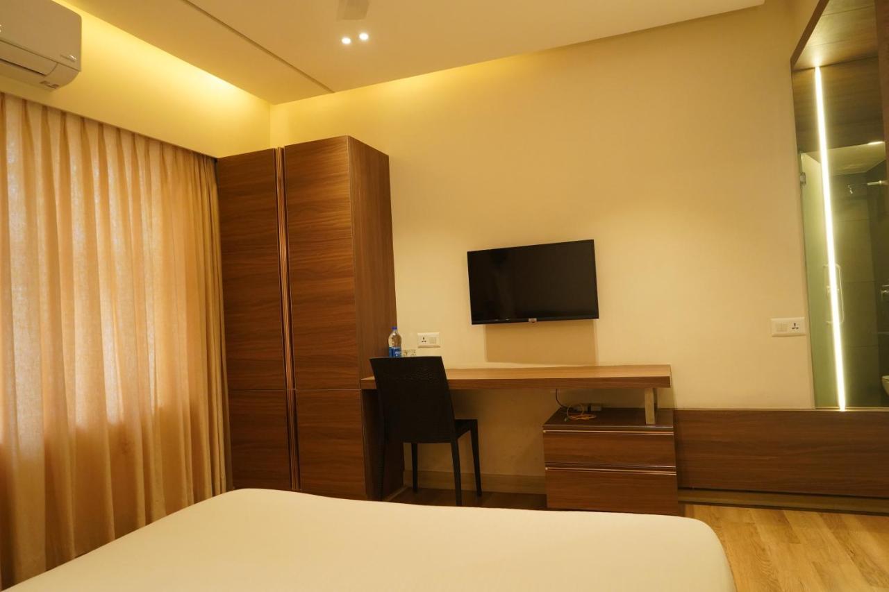Hotel Bekal International Kasaragod Luaran gambar