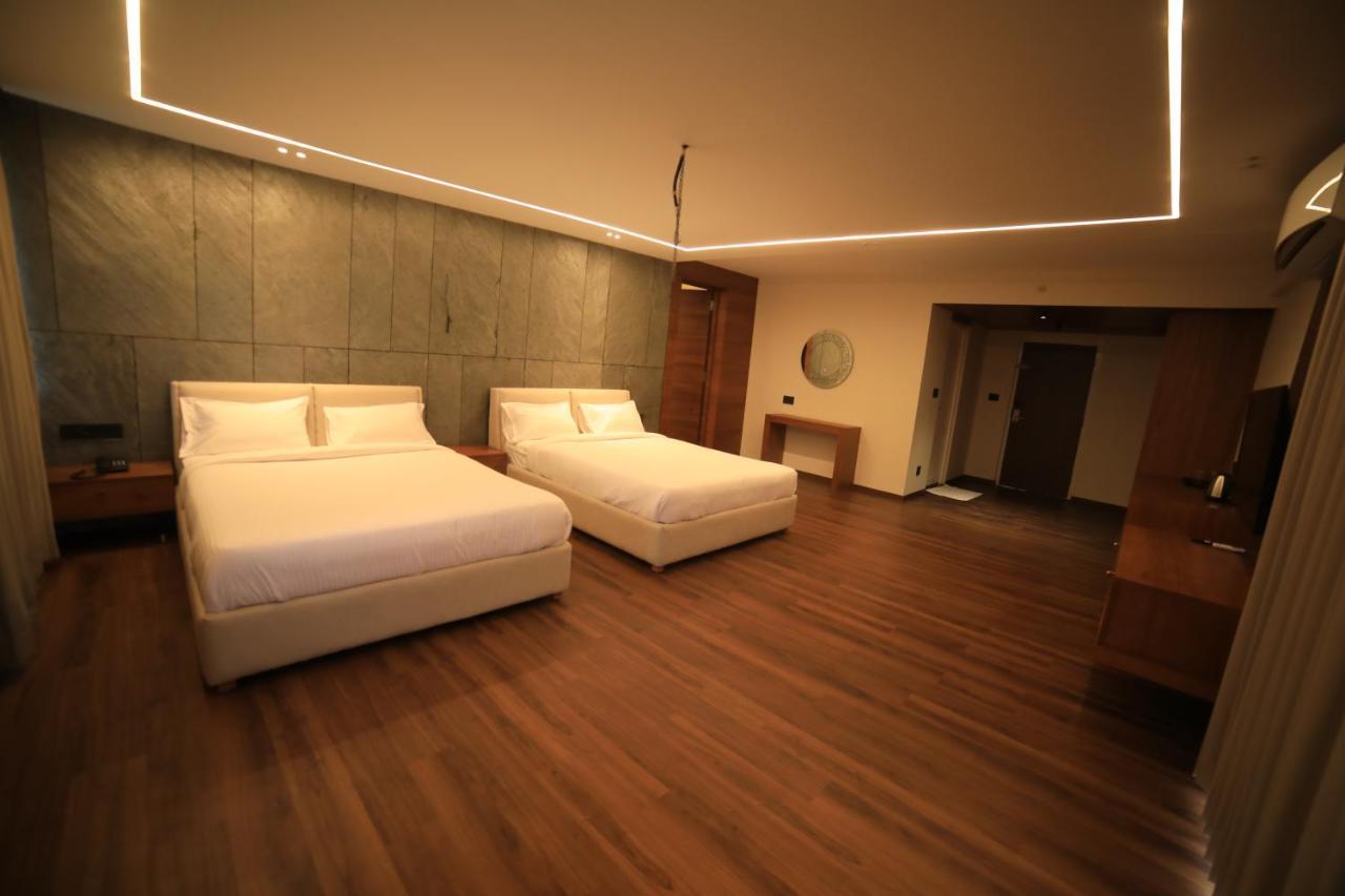 Hotel Bekal International Kasaragod Luaran gambar