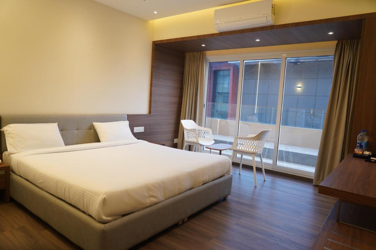 Hotel Bekal International Kasaragod Luaran gambar